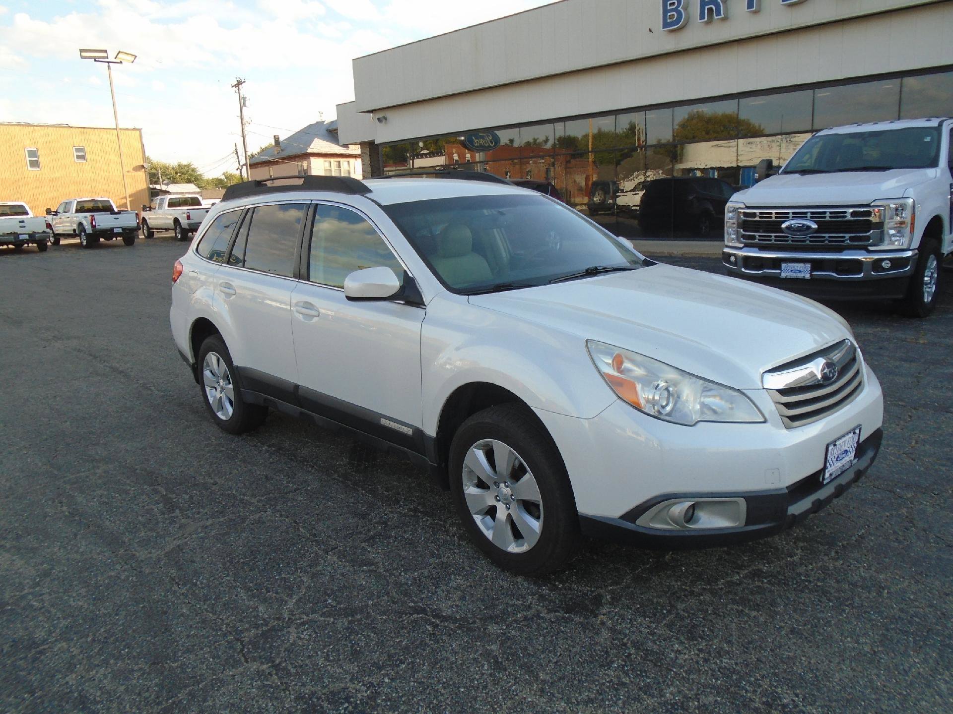 Used 2012 Subaru Outback 2.5i Premium w/ Popular Pkg 1B