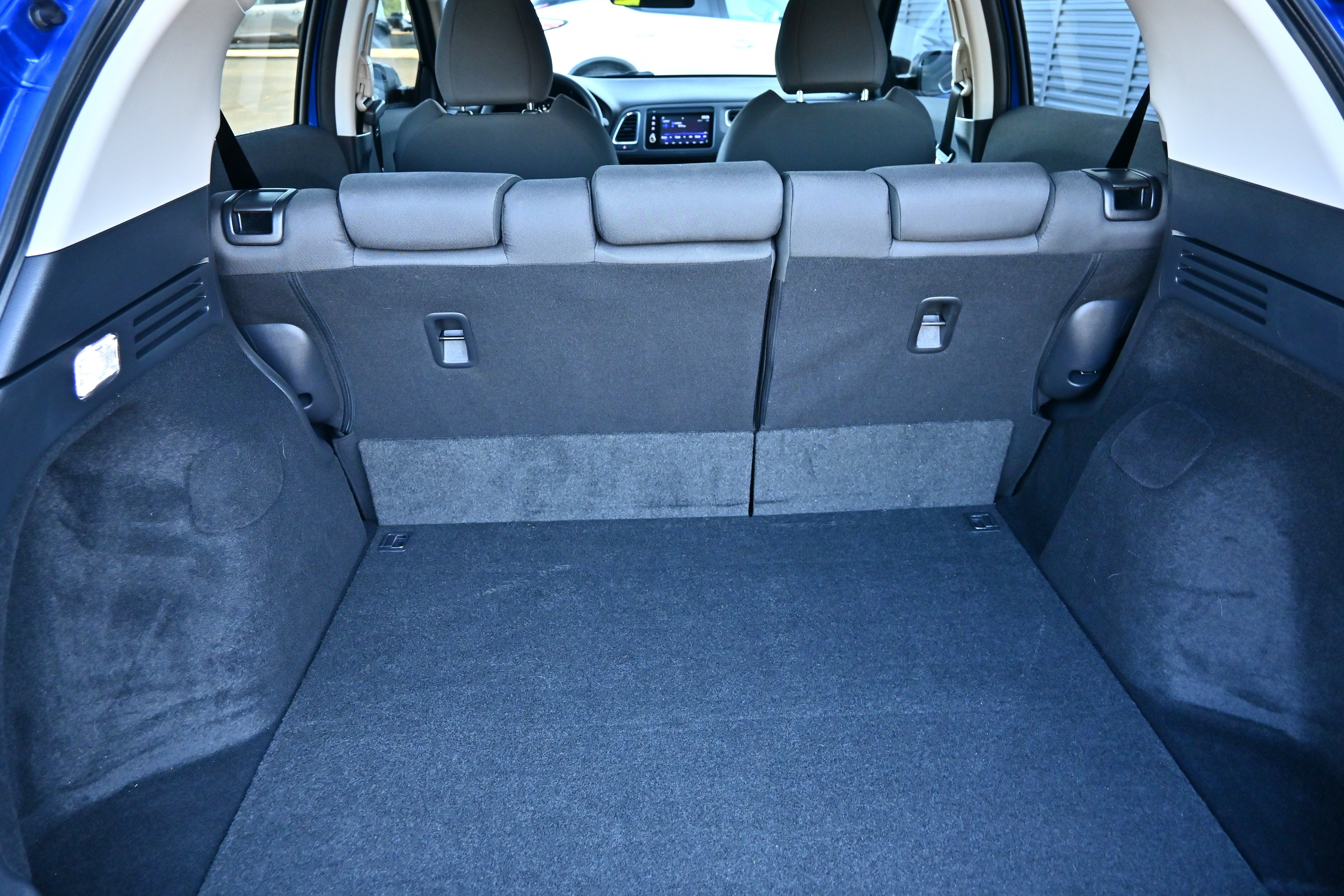 Used 2022 Honda HR-V EX image 12
