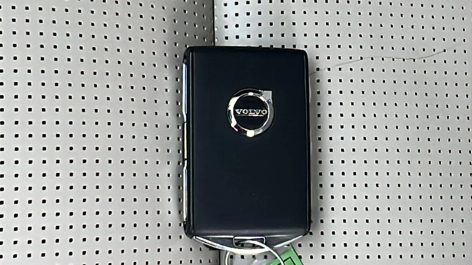 Used 2023 Volvo XC60 B6 Ultimate w/ Climate Package image 29