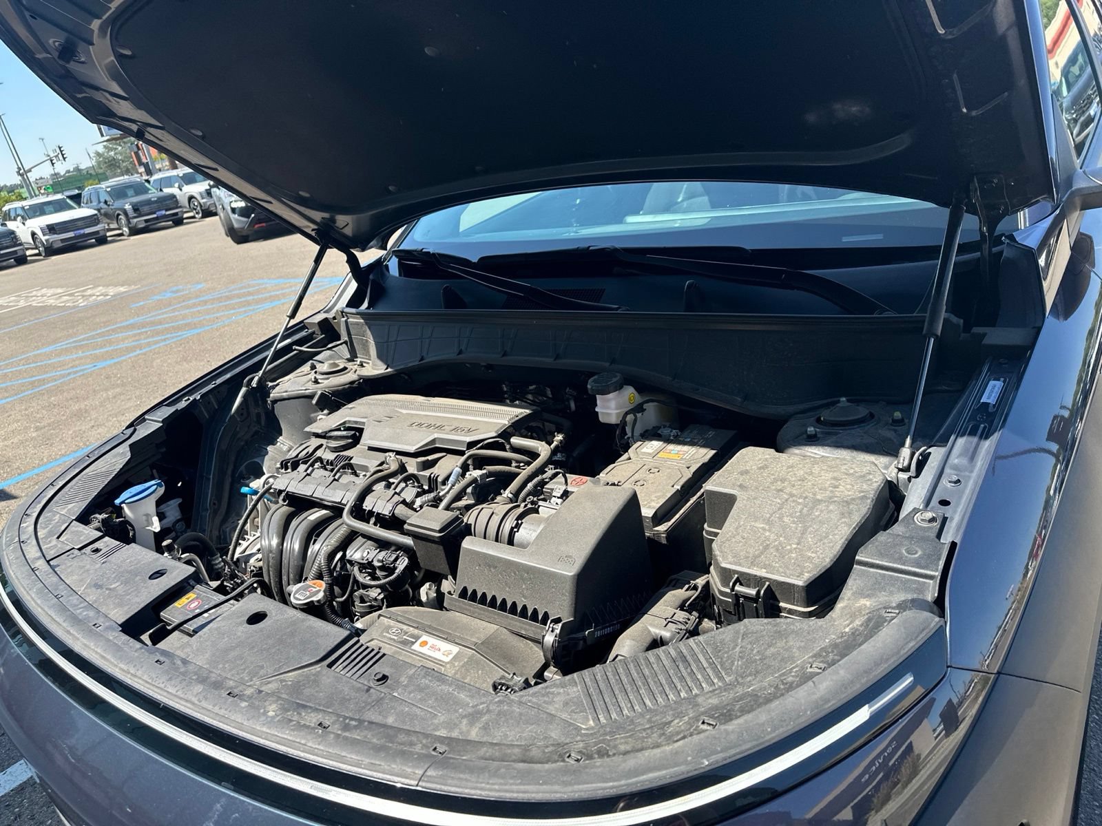 Used 2025 Hyundai Kona SEL AWD/4WD image 35