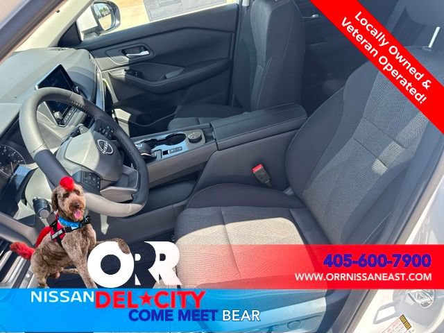 New 2026 Nissan Rogue SV AWD/4WD image 14