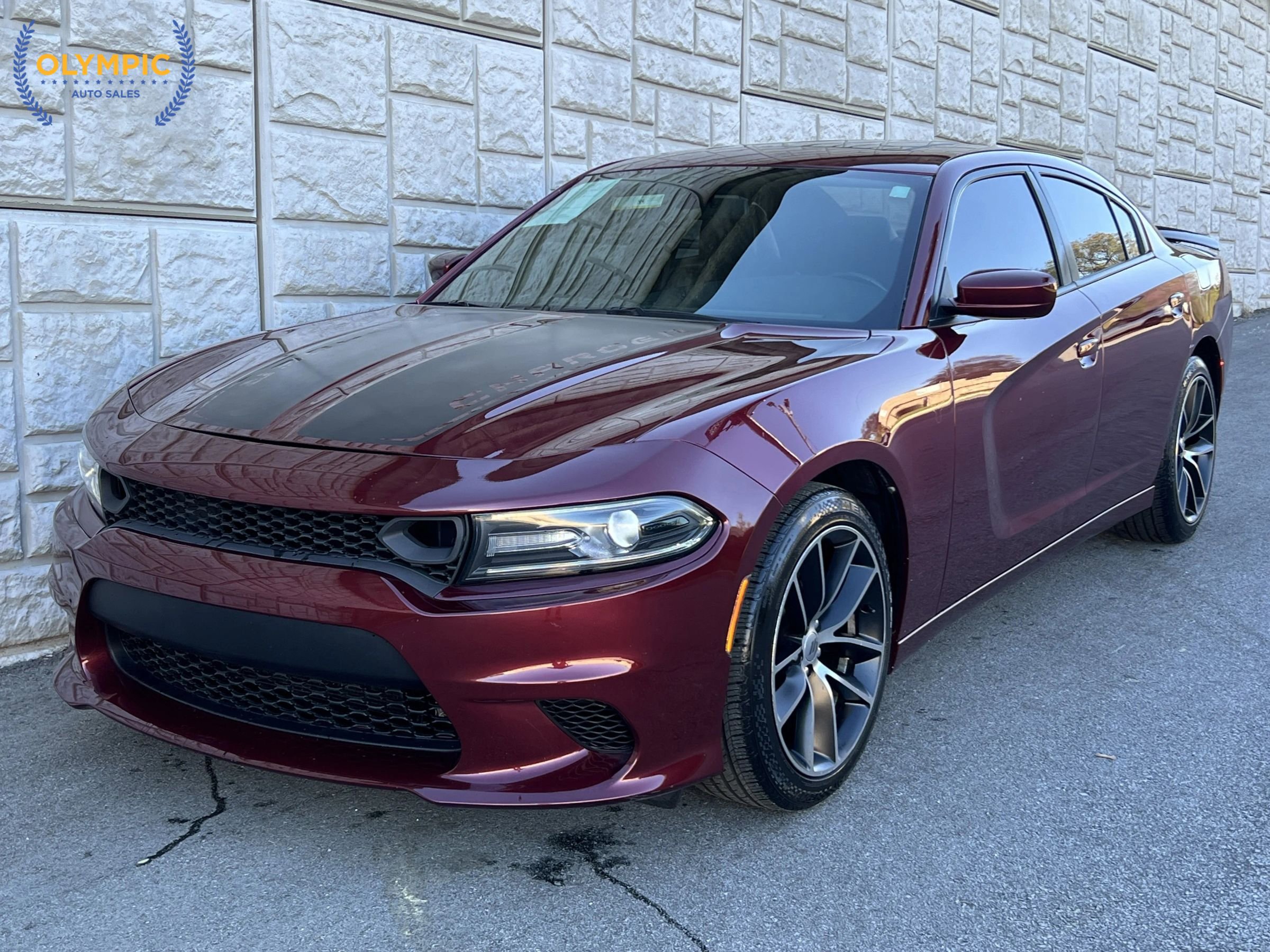 Used 2019 Dodge Charger SXT w/ Leather Interior Group image 1