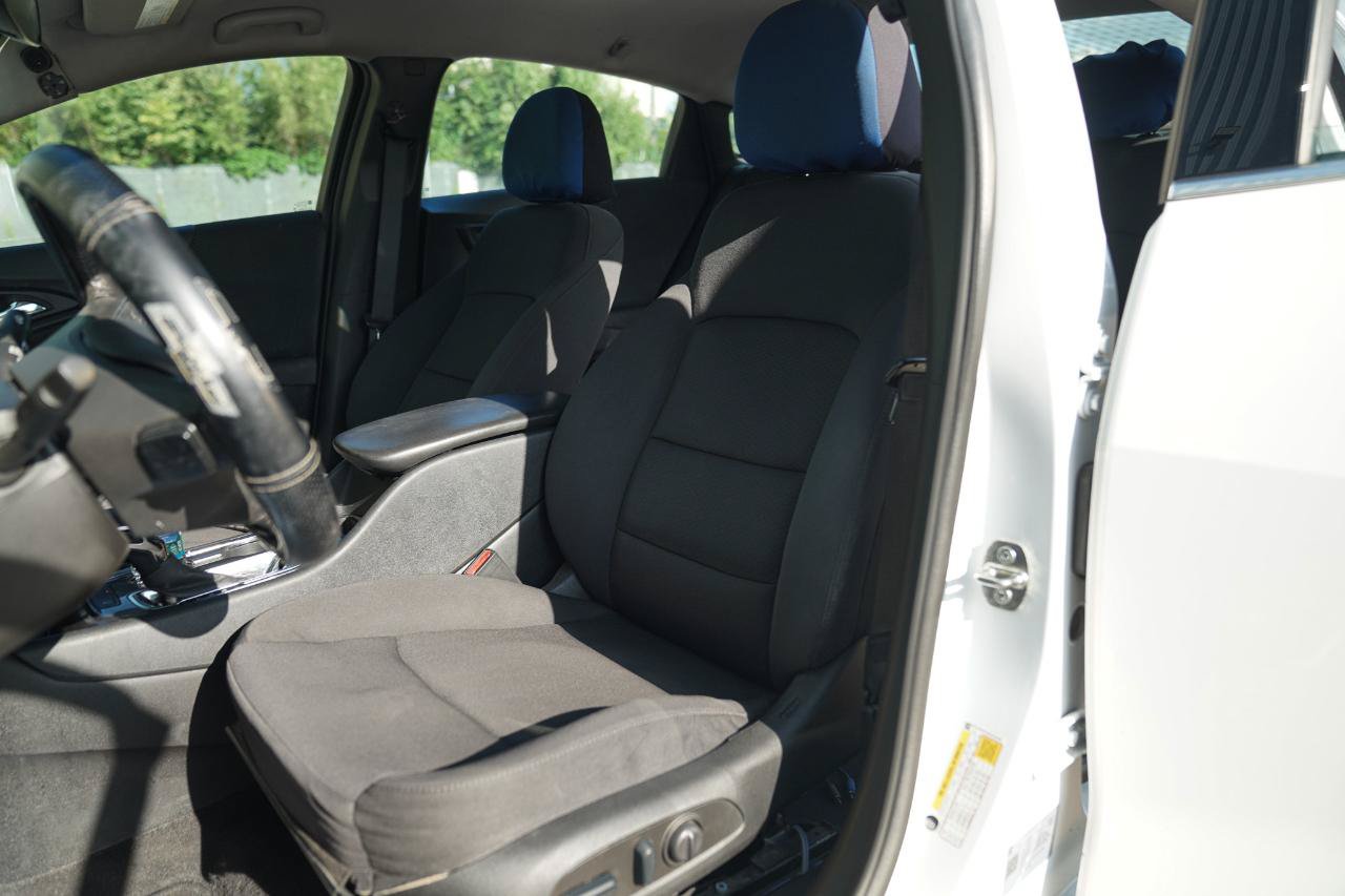 Used 2022 Chevrolet Malibu RS FWD image 23