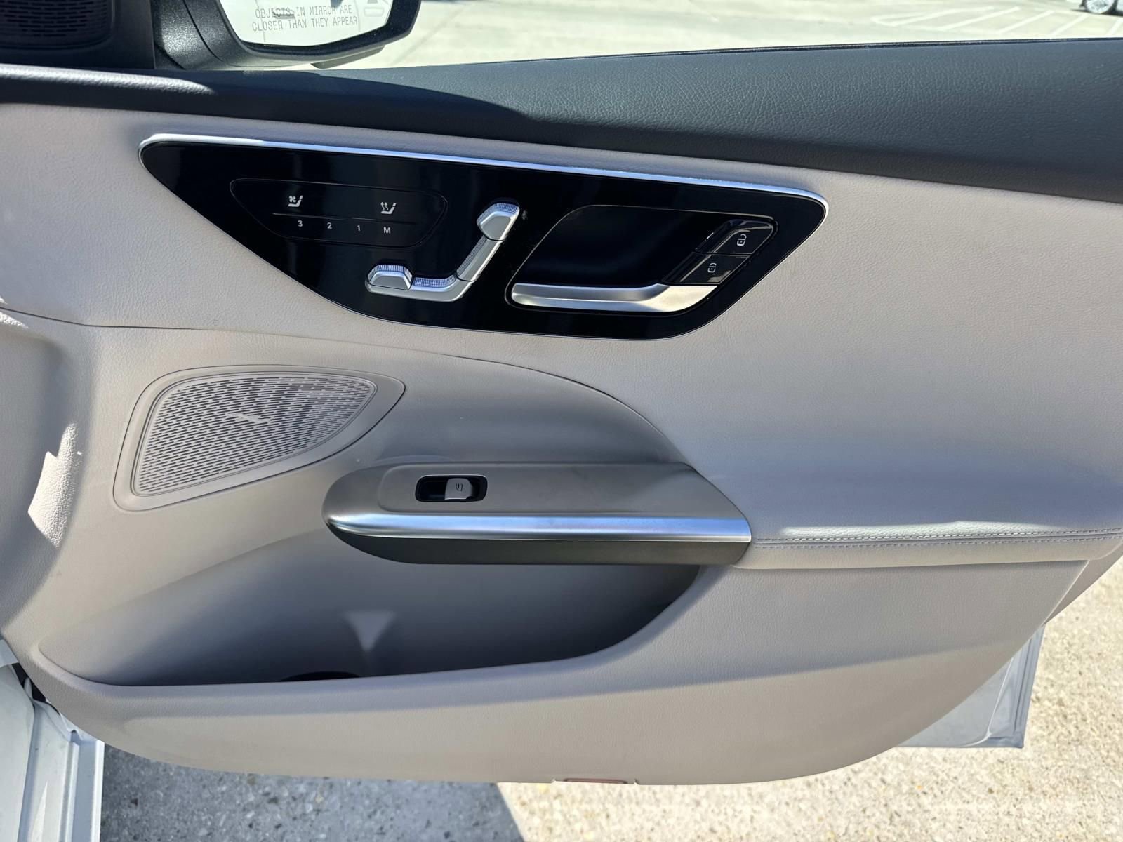 Used 2024 Mercedes-Benz C 300 Sedan image 14