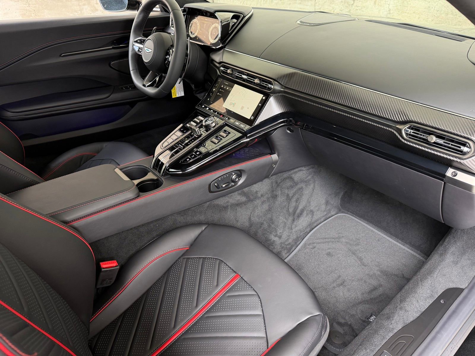 New 2026 Aston Martin V8 Vantage S image 17