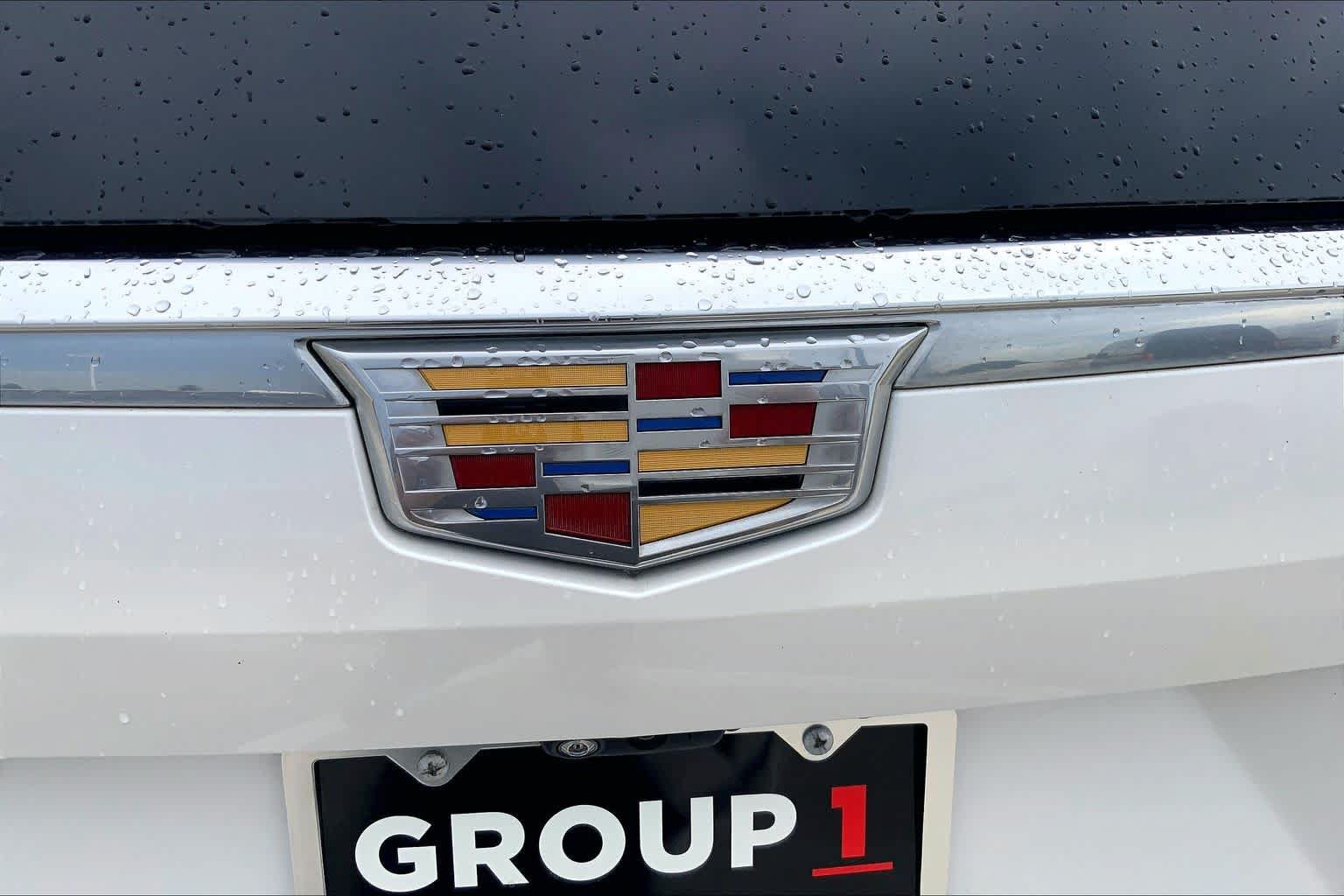 Used 2023 Cadillac Escalade ESV Premium Luxury AWD/4WD image 10