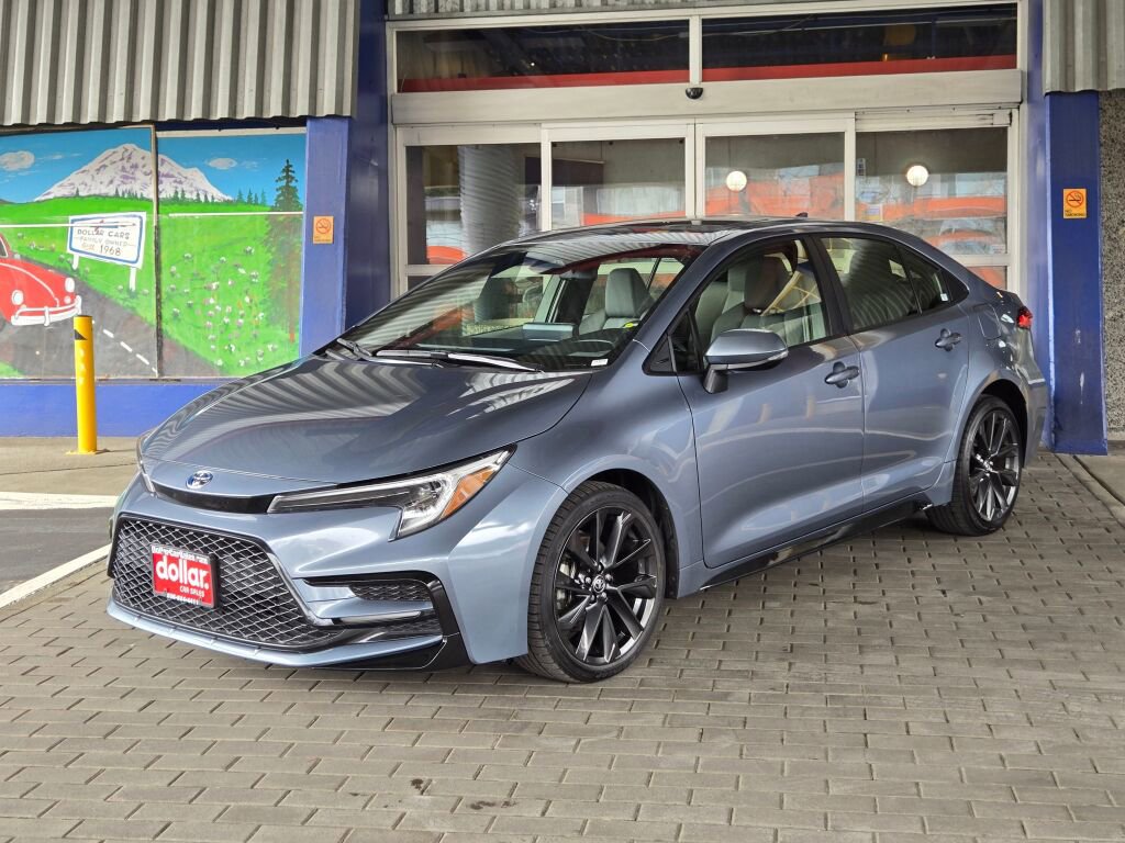 Used 2024 Toyota Corolla SE w/ SE Package FWD image 1