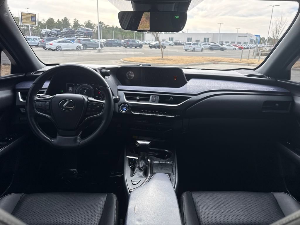 Used 2021 Lexus UX 250h w/ Premium Package image 29