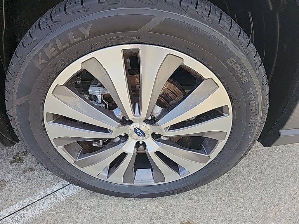 Used 2022 Subaru Ascent Touring image 6