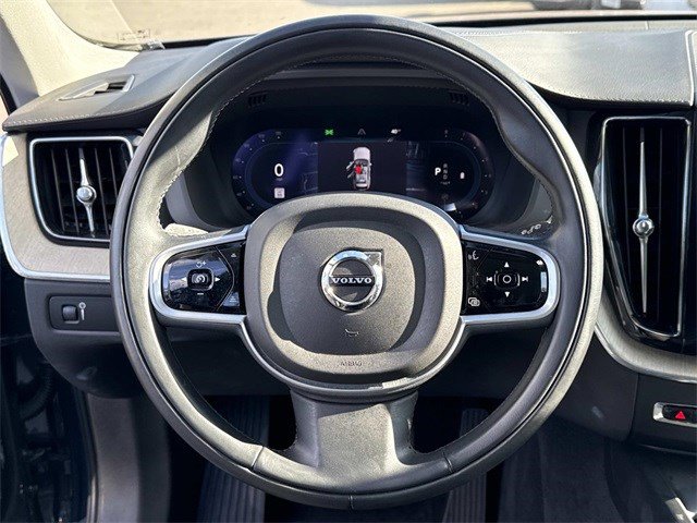 Used 2022 Volvo XC60 B6 Inscription w/ Advanced Package image 19