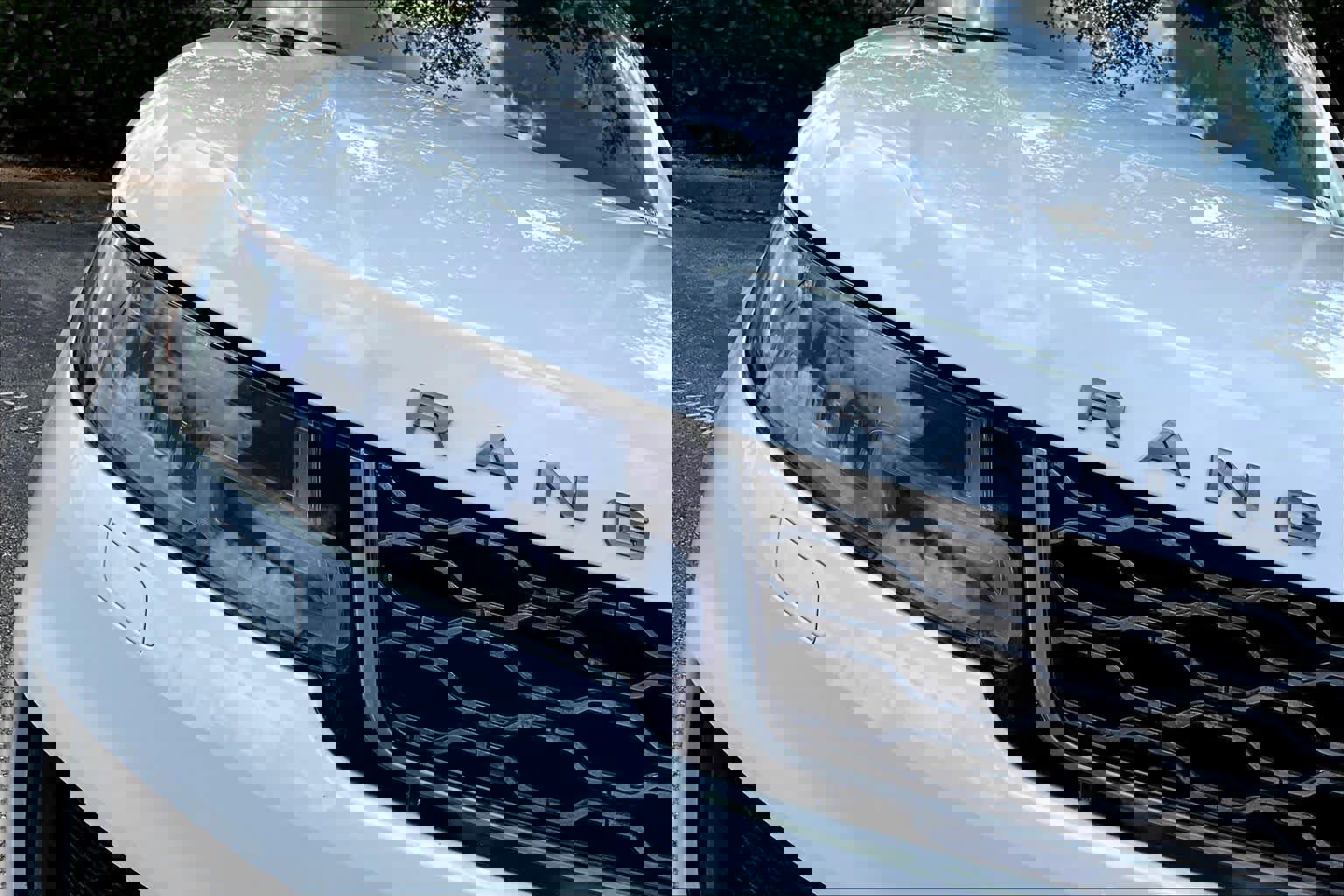 Used 2022 Land Rover Range Rover Sport HSE Silver Edition image 28