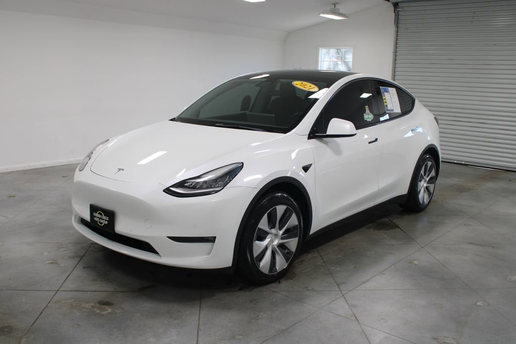 Used 2021 Tesla Model Y Long Range image 4