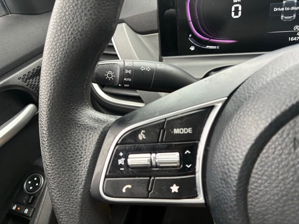 Used 2024 Kia Seltos LX image 27
