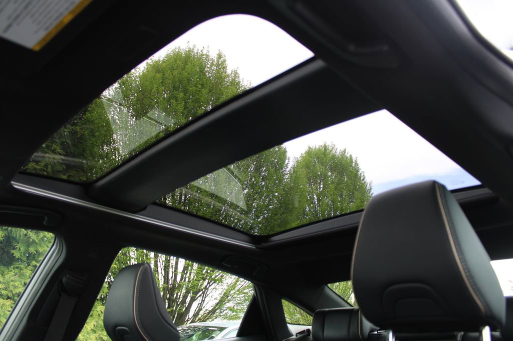 Used 2026 Toyota Crown Platinum image 38