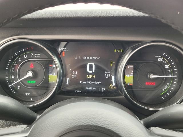 Used 2023 Jeep Wrangler Unlimited AWD/4WD image 15