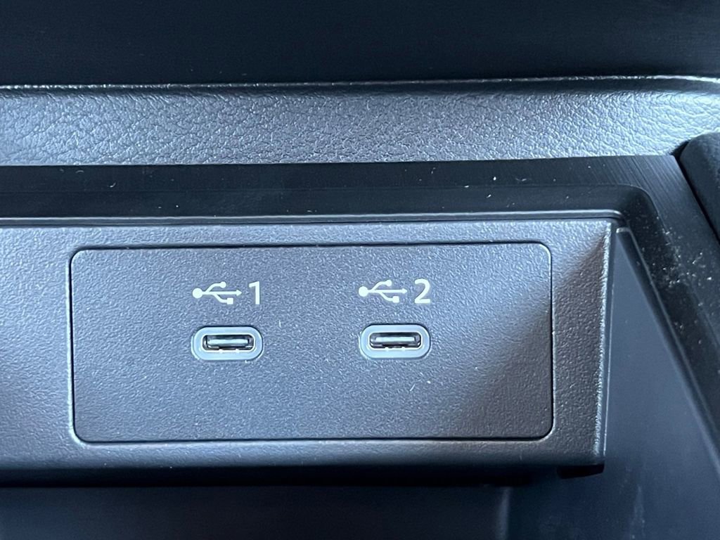 New 2026 Nissan Kicks SR image 6