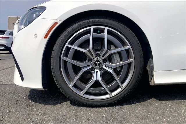 Used 2023 Mercedes-Benz E 450 4MATIC Coupe image 5