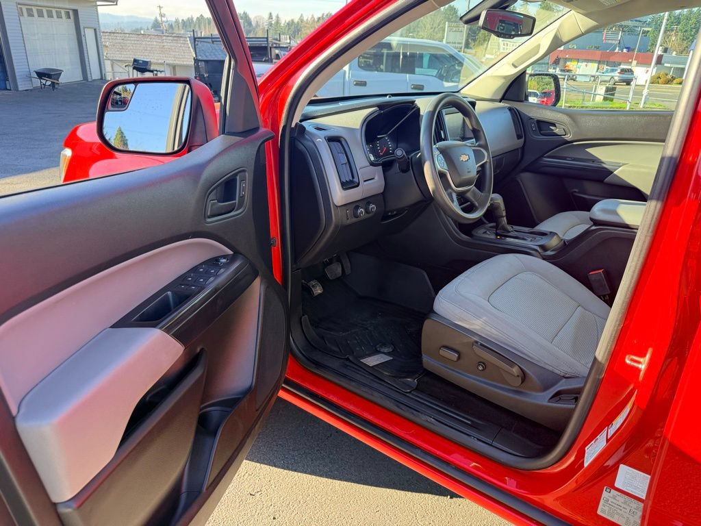 Used 2018 Chevrolet Colorado W/T w/ Custom Special Edition AWD/4WD image 17