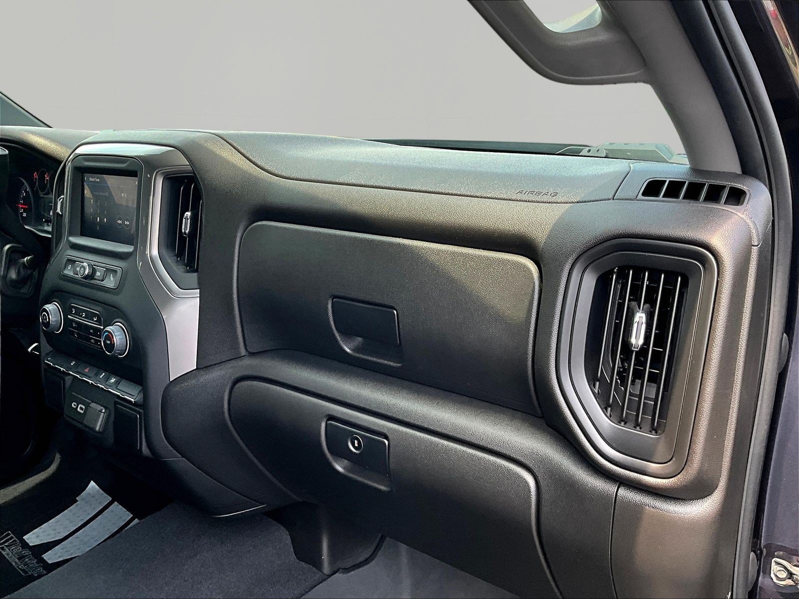 Used 2024 Chevrolet Silverado 2500 Custom AWD/4WD image 25