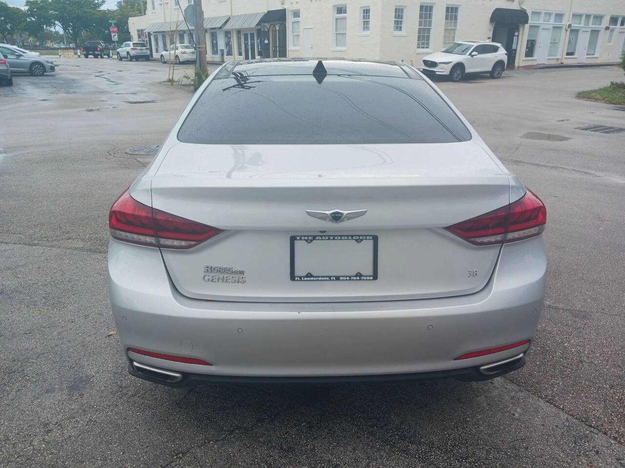 Used 2015 Hyundai Genesis 3.8 w/ Option Group 03 RWD image 7