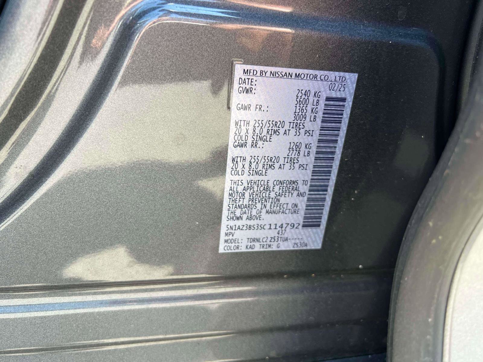 Used 2025 Nissan Murano SV AWD/4WD image 17