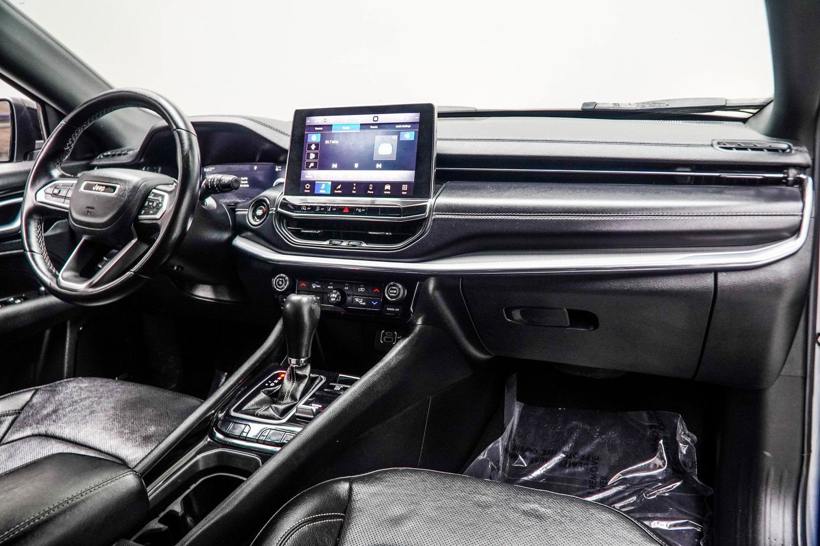 Used 2022 Jeep Compass High Altitude image 16