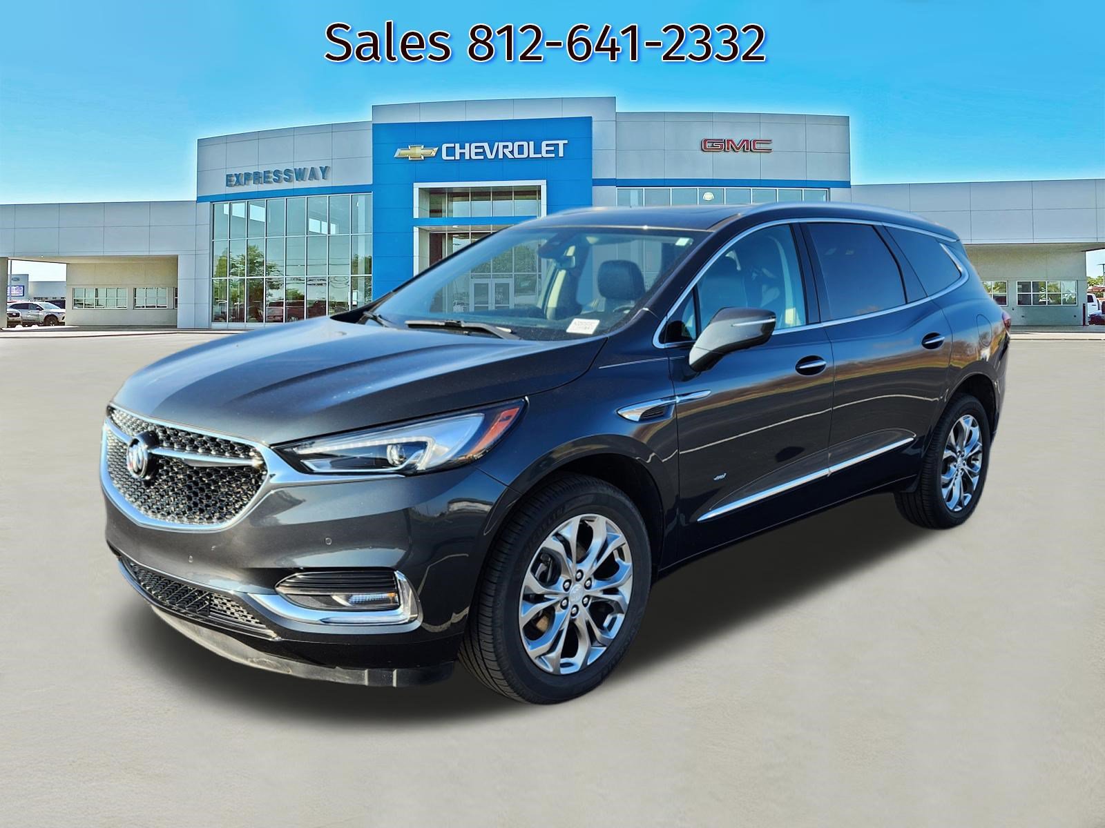 Used 2019 Buick Enclave Avenir w/ Avenir Technology Package FWD image 3