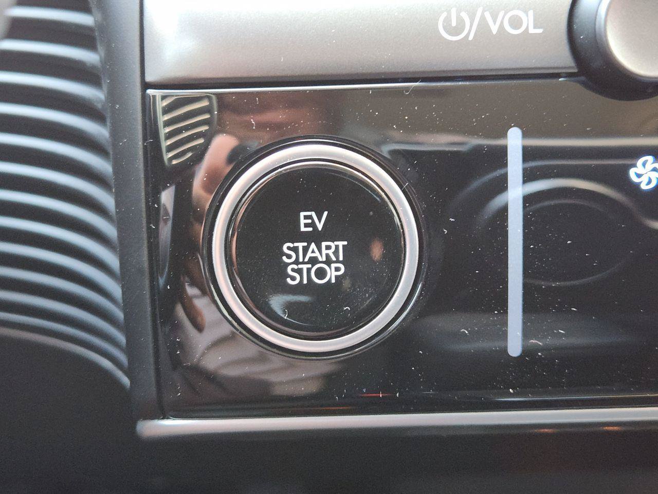 New 2027 Hyundai Ioniq 5 SE RWD image 18