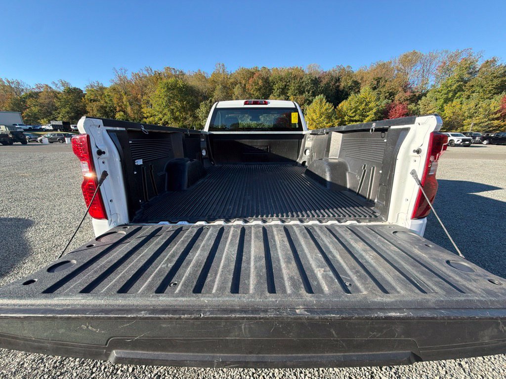 Used 2025 Chevrolet Silverado 1500 W/T RWD image 13