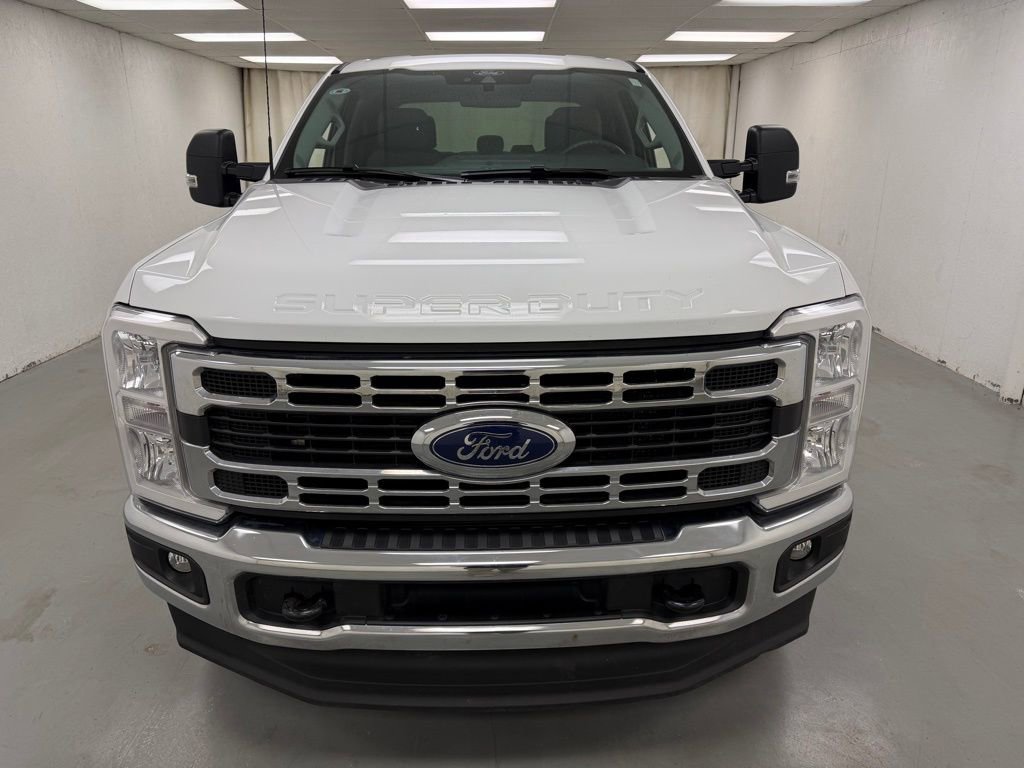 Used 2025 Ford F250 XLT AWD/4WD image 7