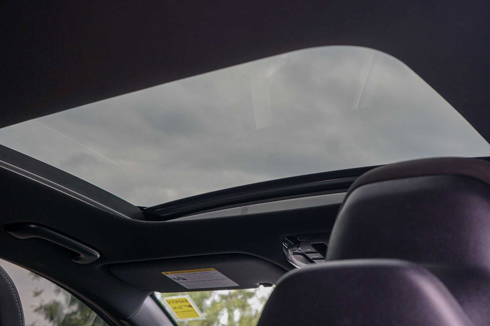 Certified 2025 Kia K4 GT-Line w/ GT-Line Sunroof Package FWD image 27