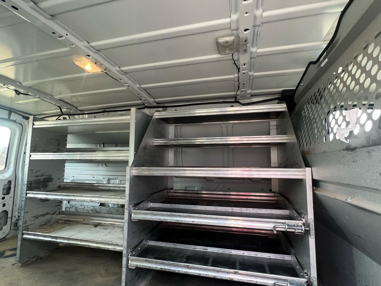 Used 2012 Ford E-250 and Econoline 250 image 9