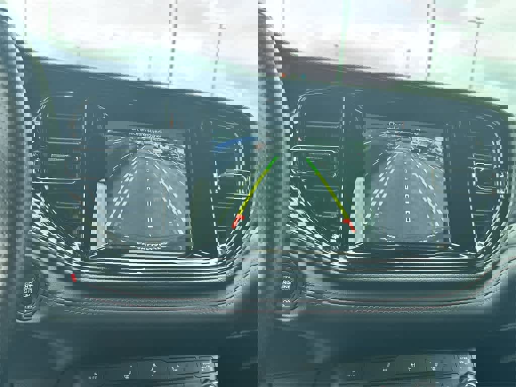 Used 2024 Dodge Durango GT image 23