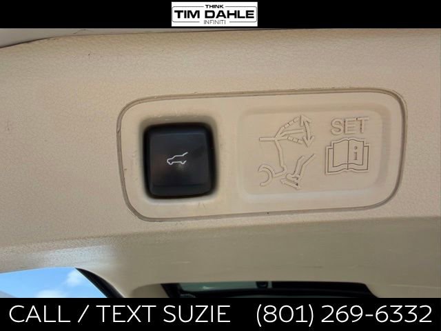 Used 2019 Lincoln Navigator L Reserve AWD/4WD image 12