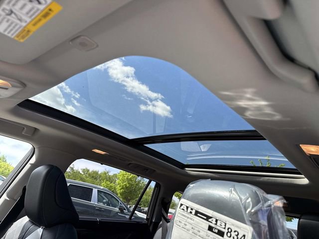 Used 2026 Toyota Highlander Platinum AWD/4WD image 16