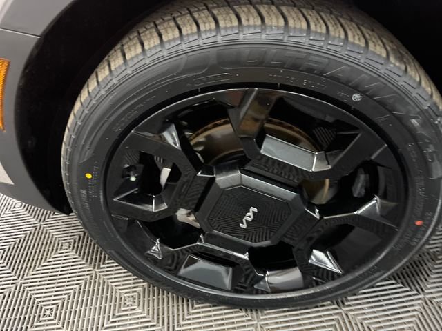 Certified 2024 Kia Sorento SX Prestige w/ Olive Brown Leather Package AWD/4WD image 38