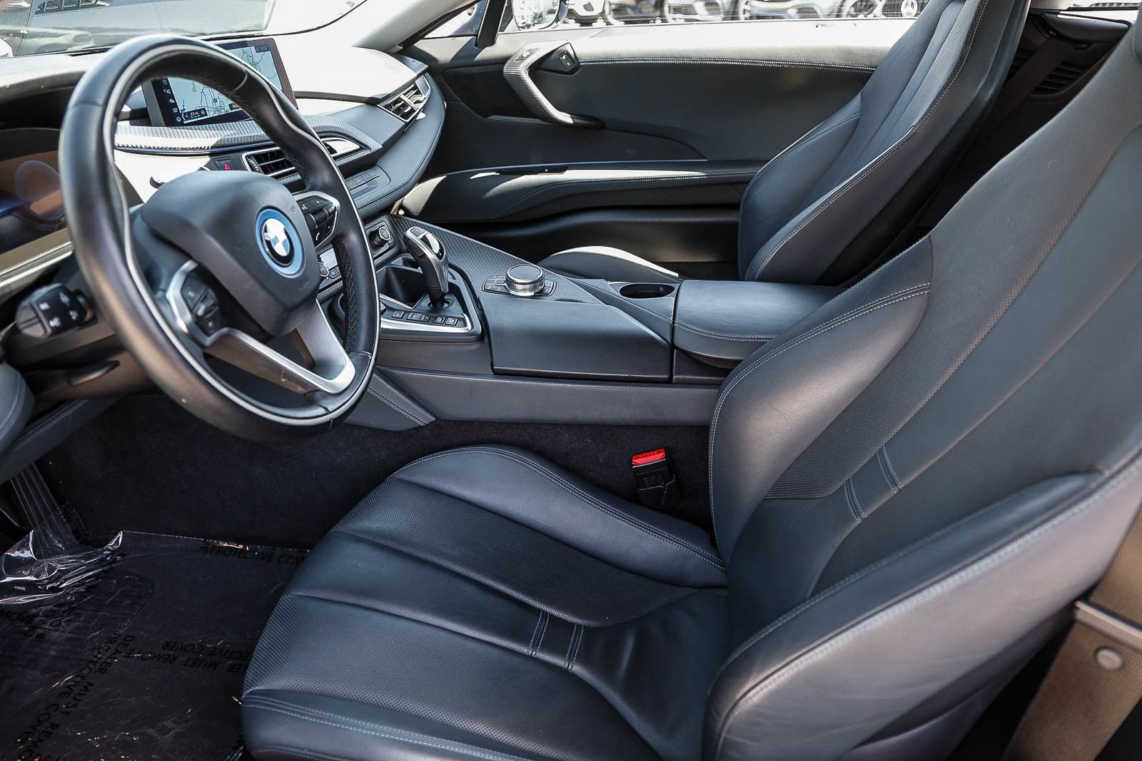 Used 2019 BMW i8 Coupe AWD/4WD image 15