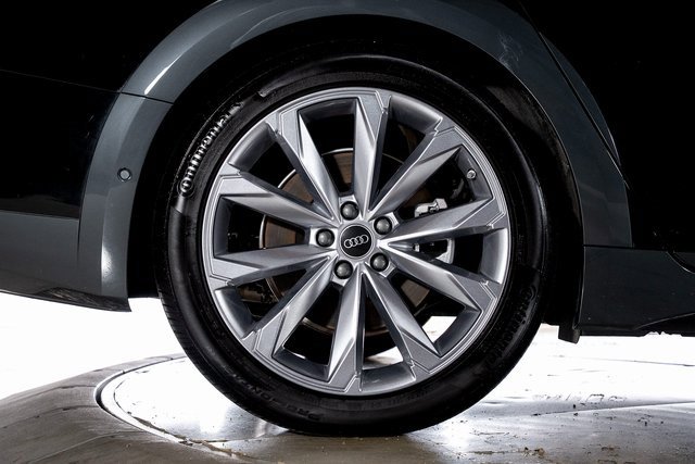 Used 2025 Audi A6 Premium Plus w/ Black Optic Package image 14