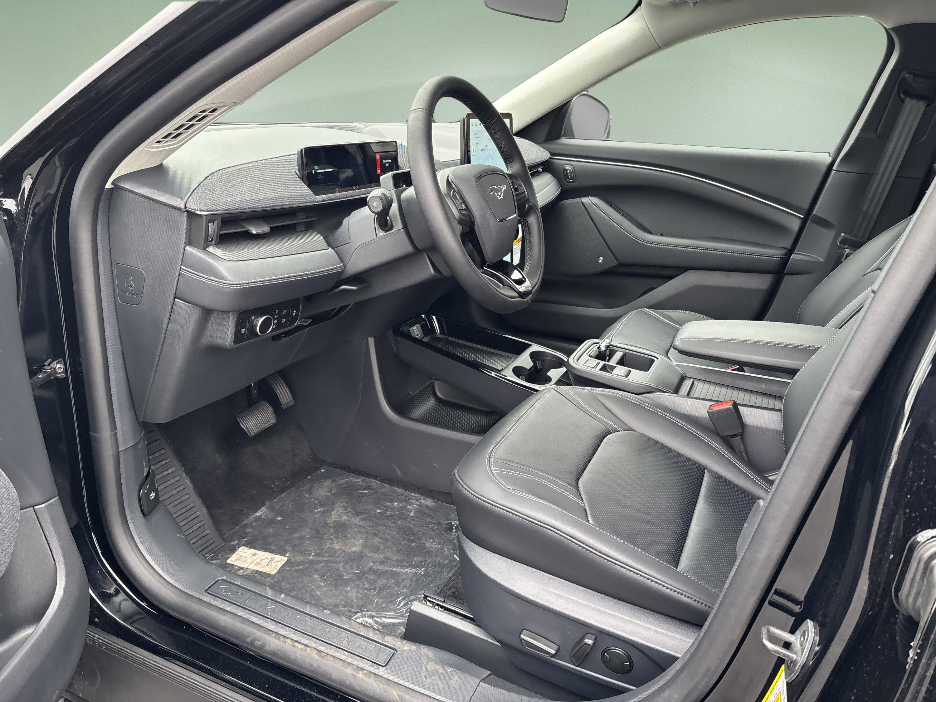 New 2025 Ford Mustang Mach-E Premium image 19