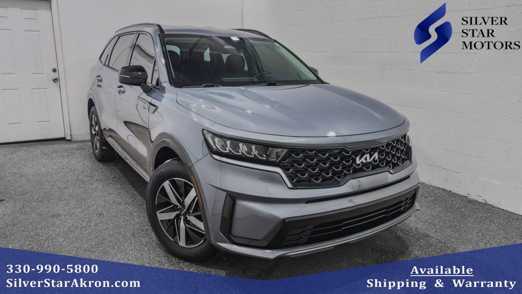 Used 2023 Kia Sorento S
