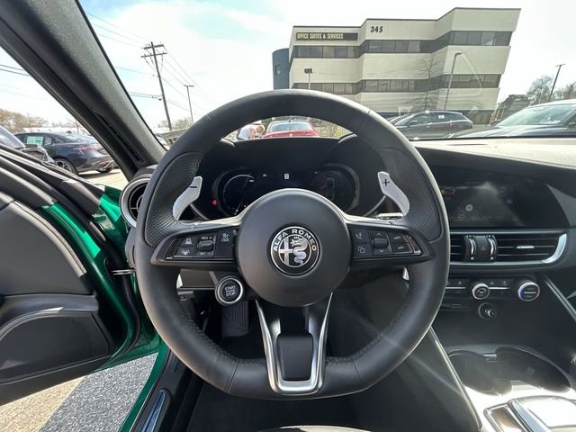 New 2026 Alfa Romeo Giulia AWD image 18