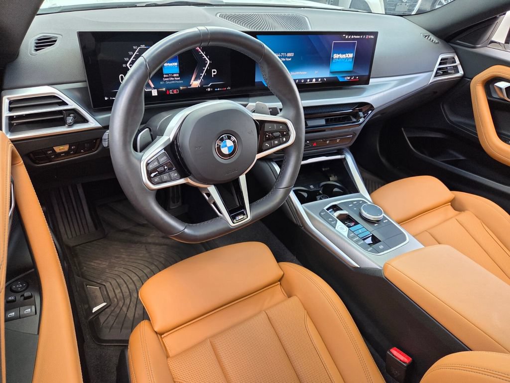 Used 2025 BMW 230i Coupe w/ M Sport Package RWD image 9