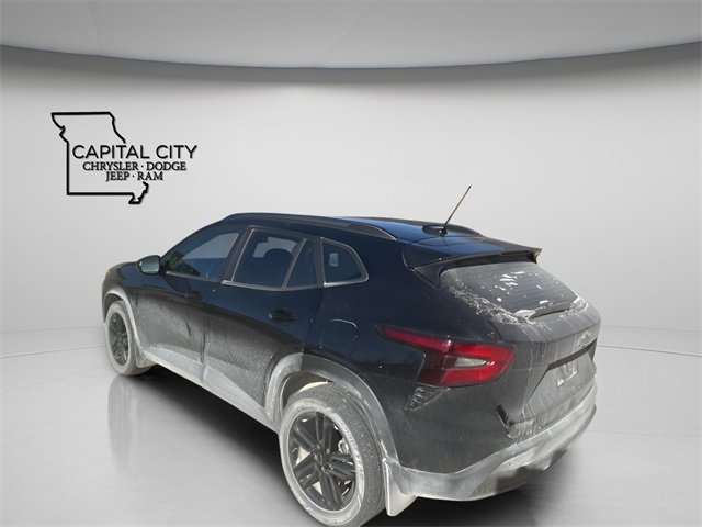 Used 2025 Chevrolet Trax ACTIV w/ Driver Confidence Package image 7