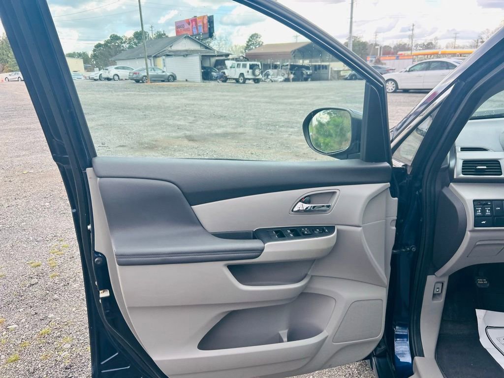 Used 2015 Honda Odyssey EX-L image 19