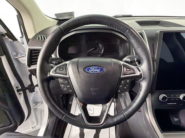 Used 2024 Ford Edge SEL w/ Convenience Package image 11