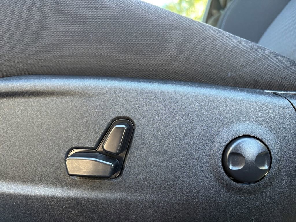 Used 2023 Dodge Charger GT image 17