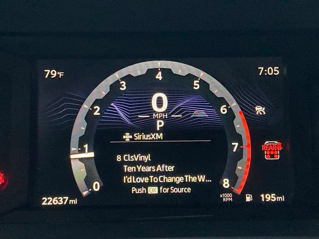 Certified 2025 Toyota 4Runner SR5 AWD/4WD image 15