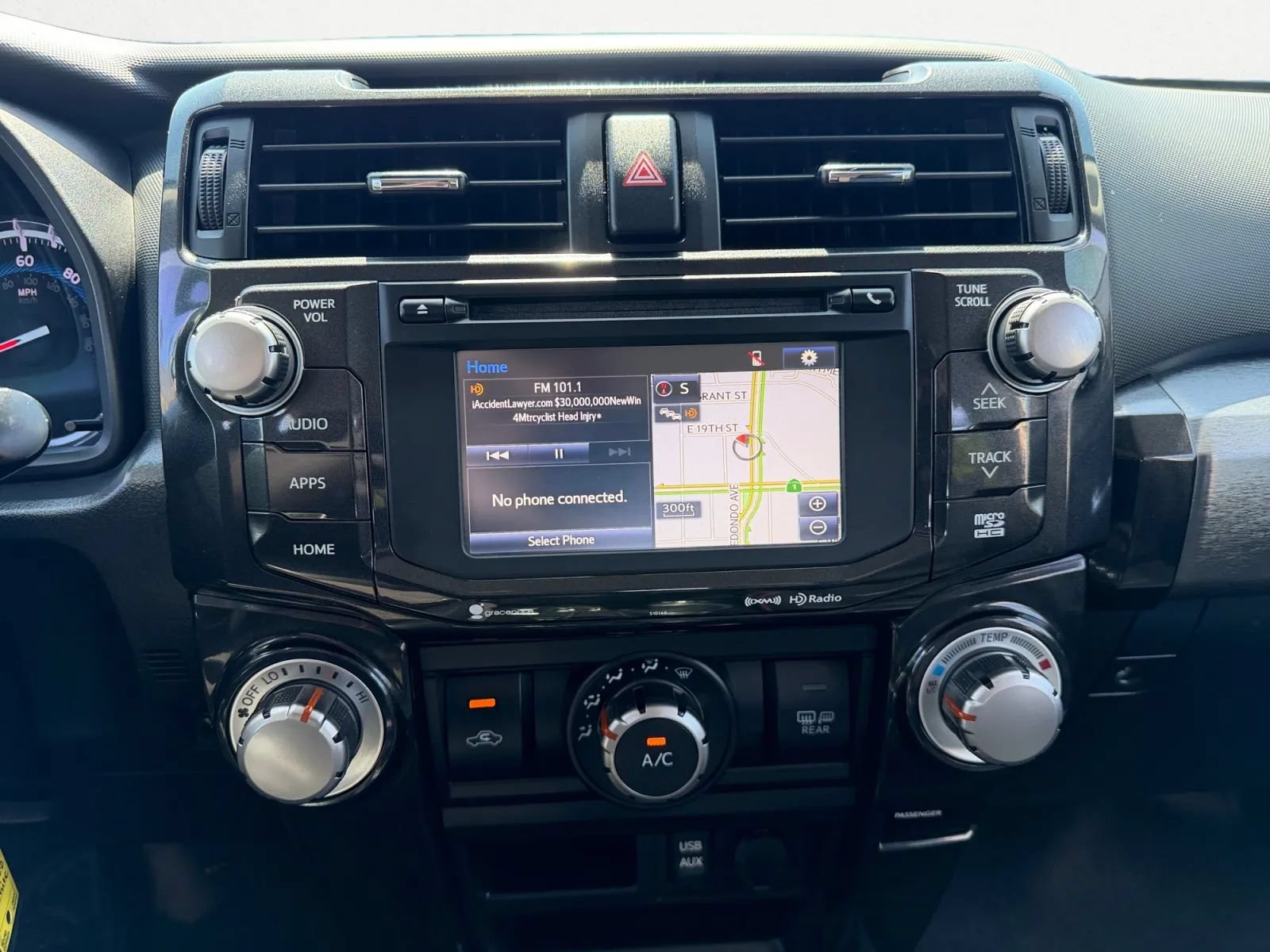 Used 2017 Toyota 4Runner TRD Pro AWD/4WD image 17