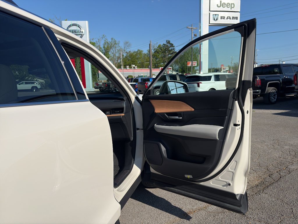 Used 2024 Toyota Grand Highlander Platinum image 20