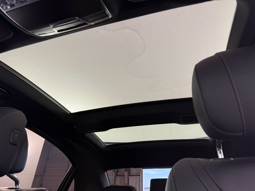 Used 2020 Mercedes-Benz S 450 Sedan image 22